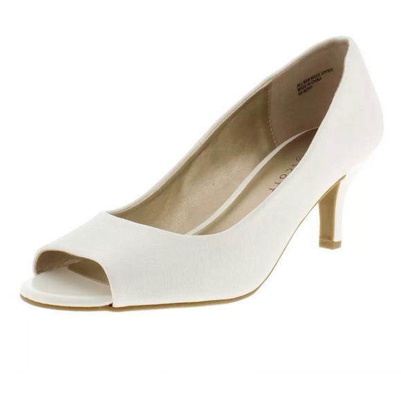 Open toe shoes - Picture 1 of 1